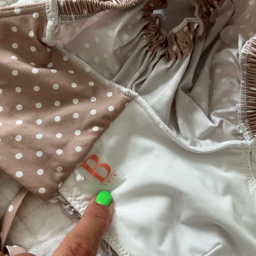 B Swim Set - image 3